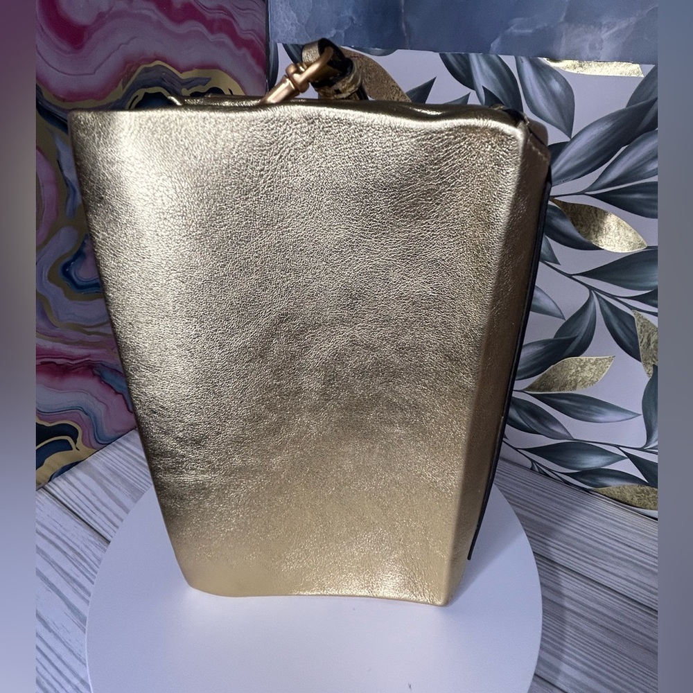 ✨ Couture Moschino Metallic Gold Mini Bag ✨ - Picture 4 of 5
